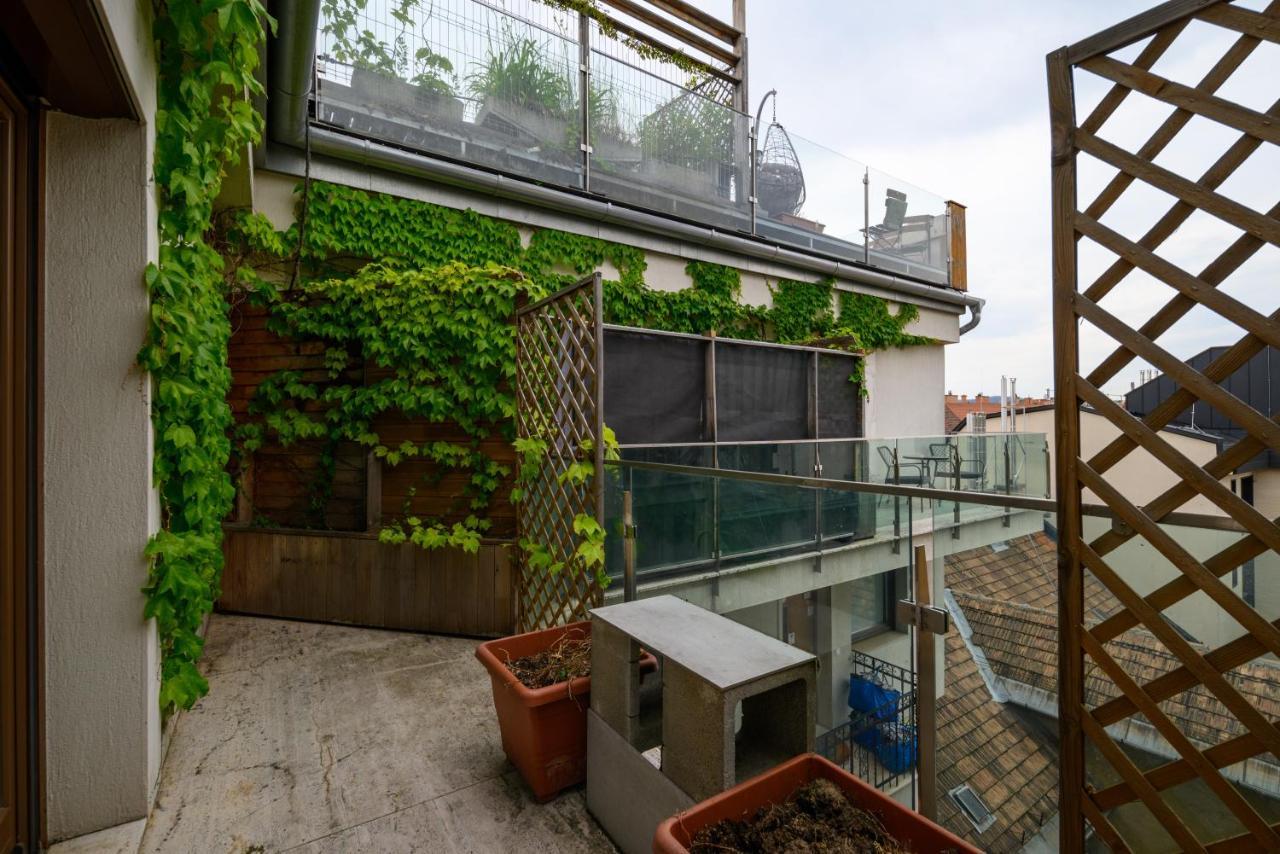3Bedroom Triplex Rooftop Apartment Budapest Exterior photo