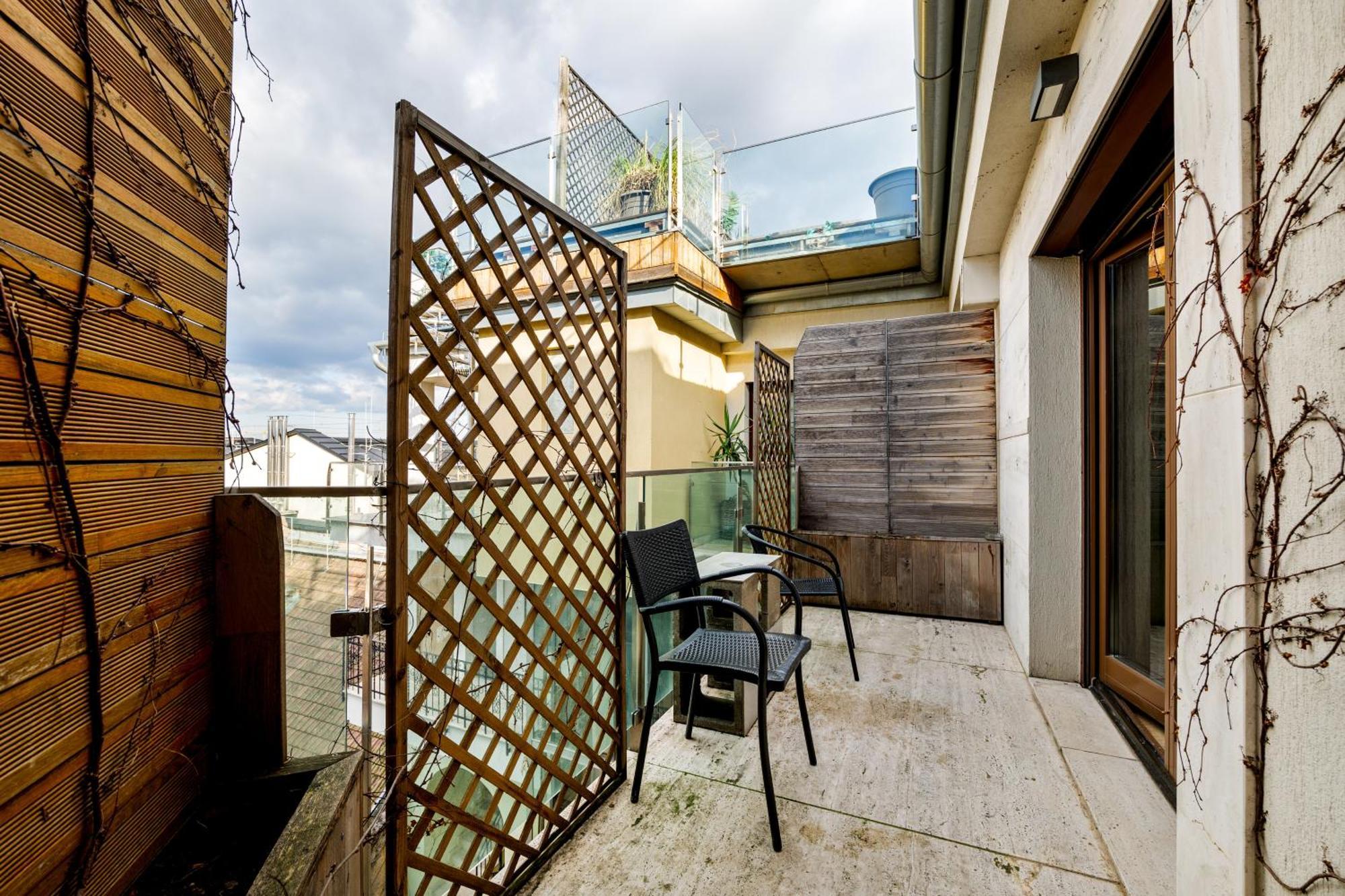 3Bedroom Triplex Rooftop Apartment Budapest Exterior photo