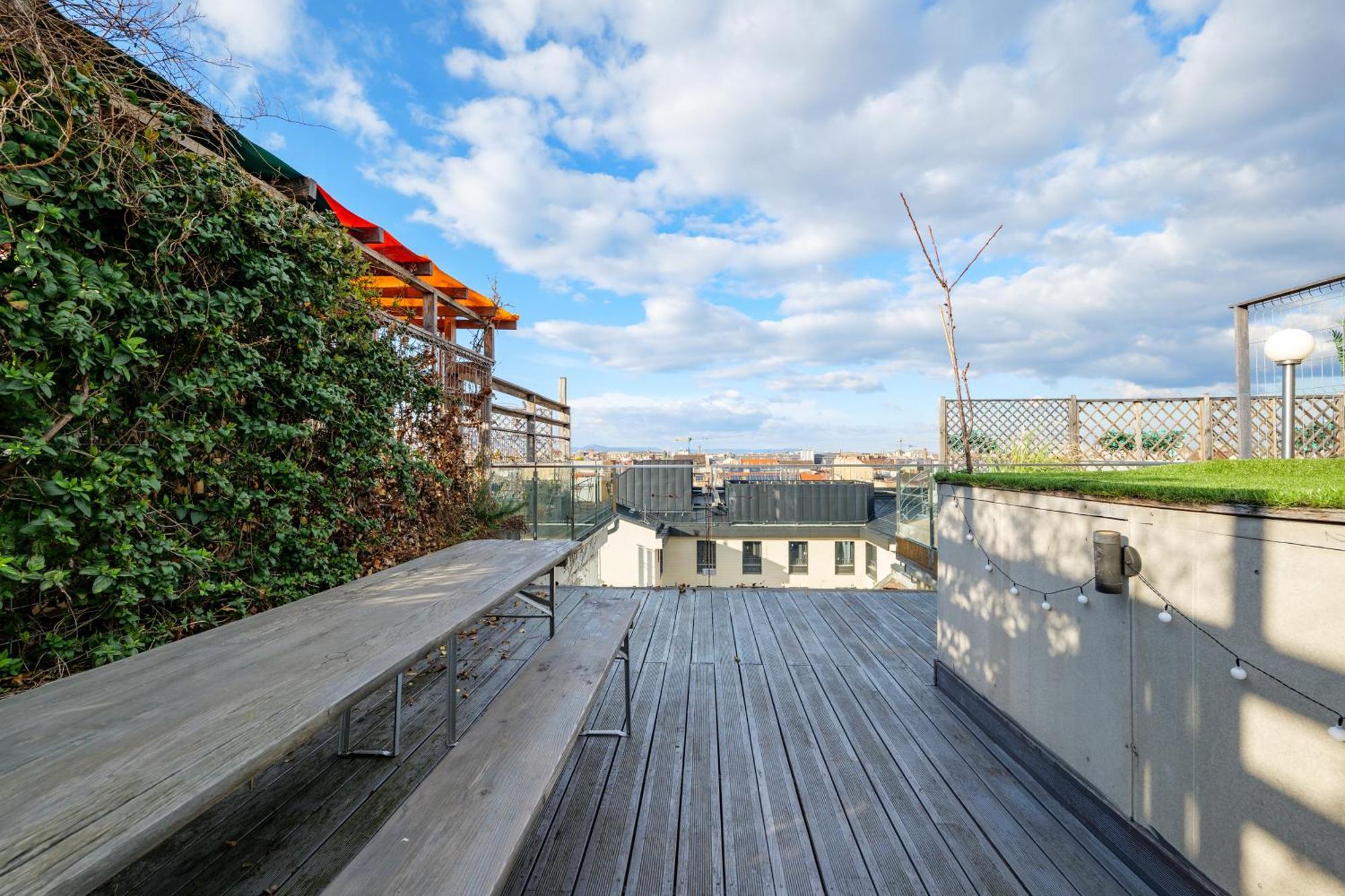 3Bedroom Triplex Rooftop Apartment Budapest Exterior photo